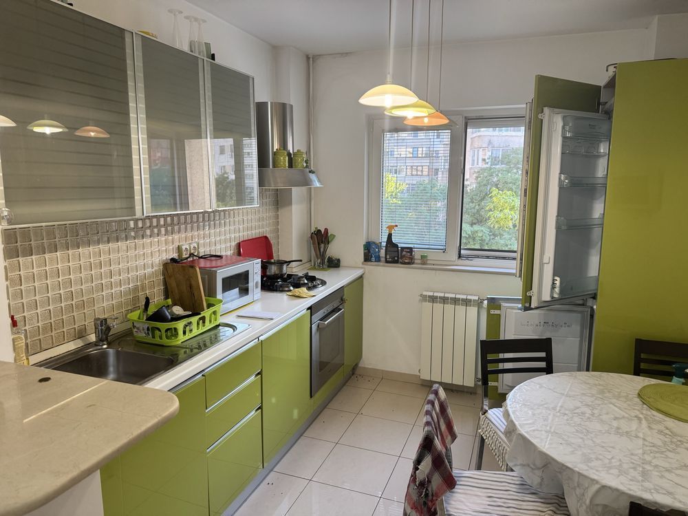 De închiriat apartament 2 camere Calea Văcărești - Poză 3