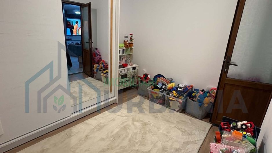 Apartament 3 camere, decomandat, 59 mp, la demisol, în Vișan - Poză 5