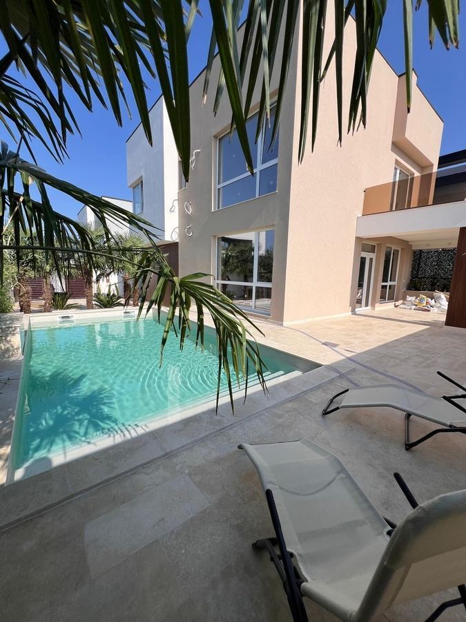 Casă / Vilă de vânzare în Central, Pantelimon - Poză 23