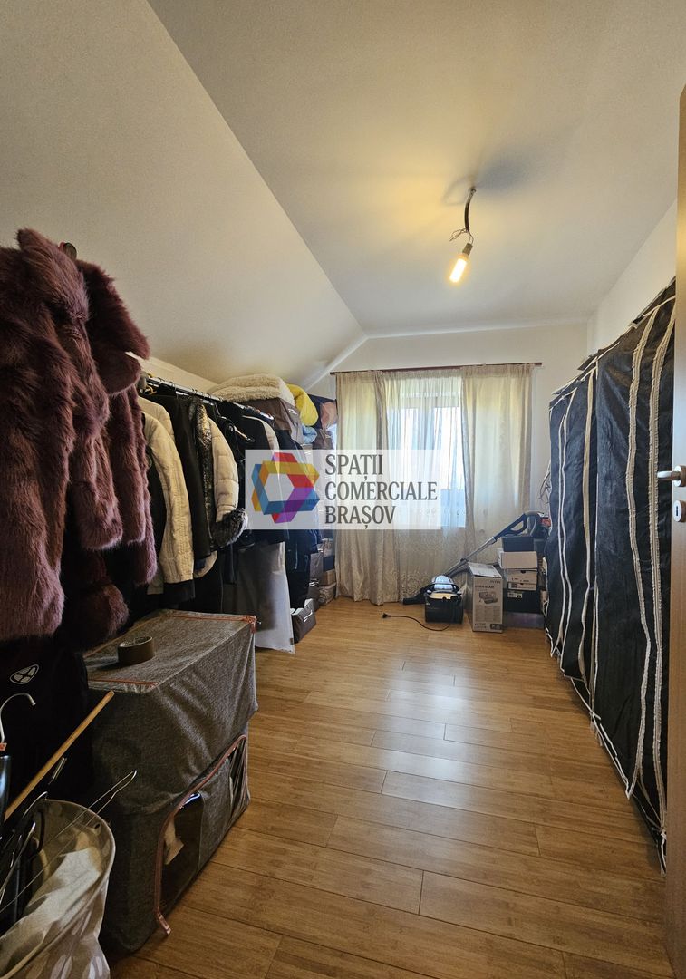 Casă individuala 5 camere de vânzare - zona Tractorul, Coresi - 270 mp - # plus - Poză 28