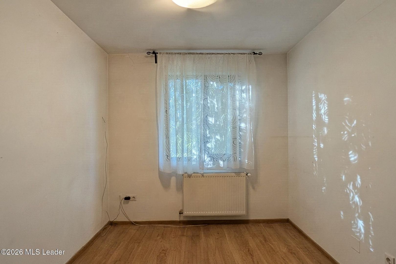 Padurea Cernica - Casa P+1+Pod Inalt, Lot pe Colt 250 Mp, Mobilata - Poză 21