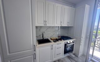 AP.  TIP STUDIO - PARCARE INCLUSA, CENTRALA PROPRIE, PRIMA INCHIRIERE - Poză 3