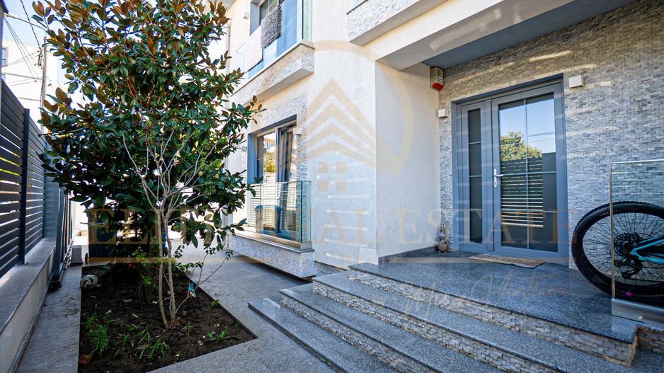 Mamaia Sat - Casă ultra-modernă de lux  – 5 camere, 4 dormitoare. - Poză 2