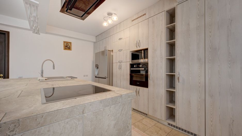 SI CASA SI AFACERE totul sub același acoperiș in Sector 5/Sălaj - LIDL - Poză 56