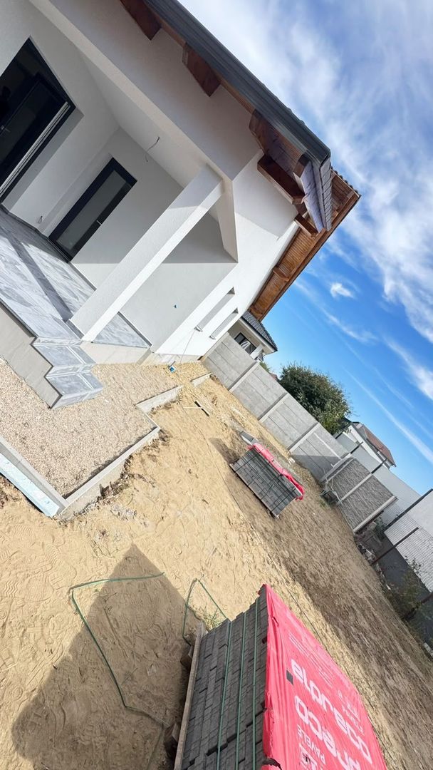 🏡 CASĂ DE VÂNZARE - Poză 10
