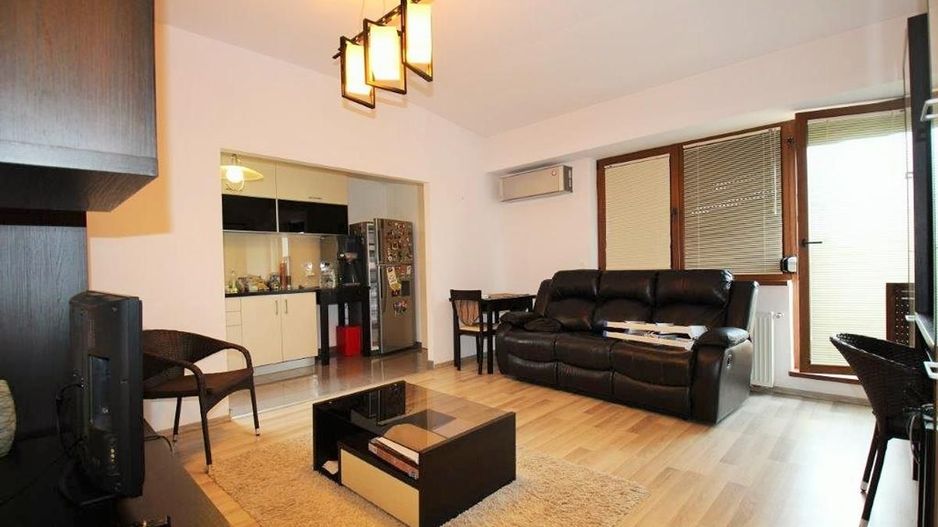 Apartament elegant cu doua camere, 1 Mai - Poză 1