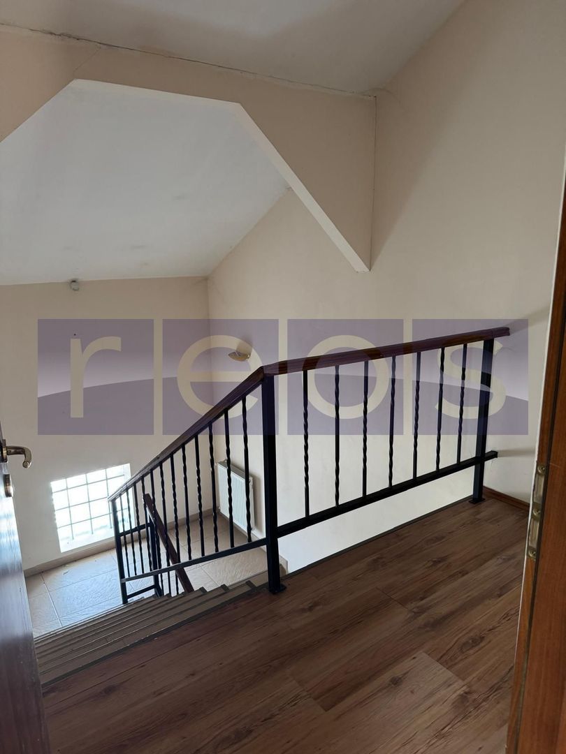 DE VÂNZARE VILĂ | OPORTUNITATE DE INVESTIȚIE | PRETABILĂ CENTRU BĂTRÂNI - Poză 47