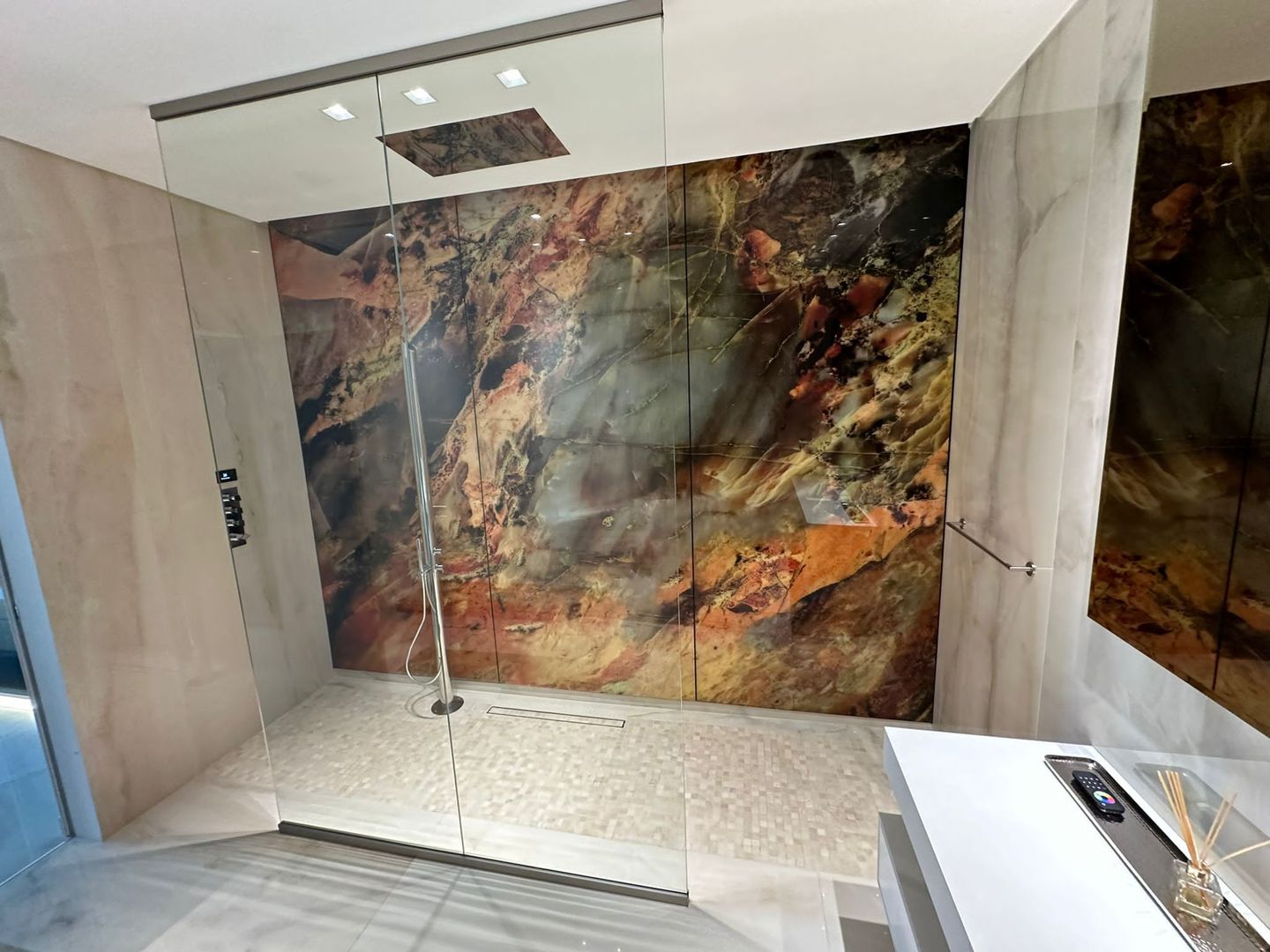 Apartament nou cu 3 camere de vânzare în One Rahmaninov - Poză 8