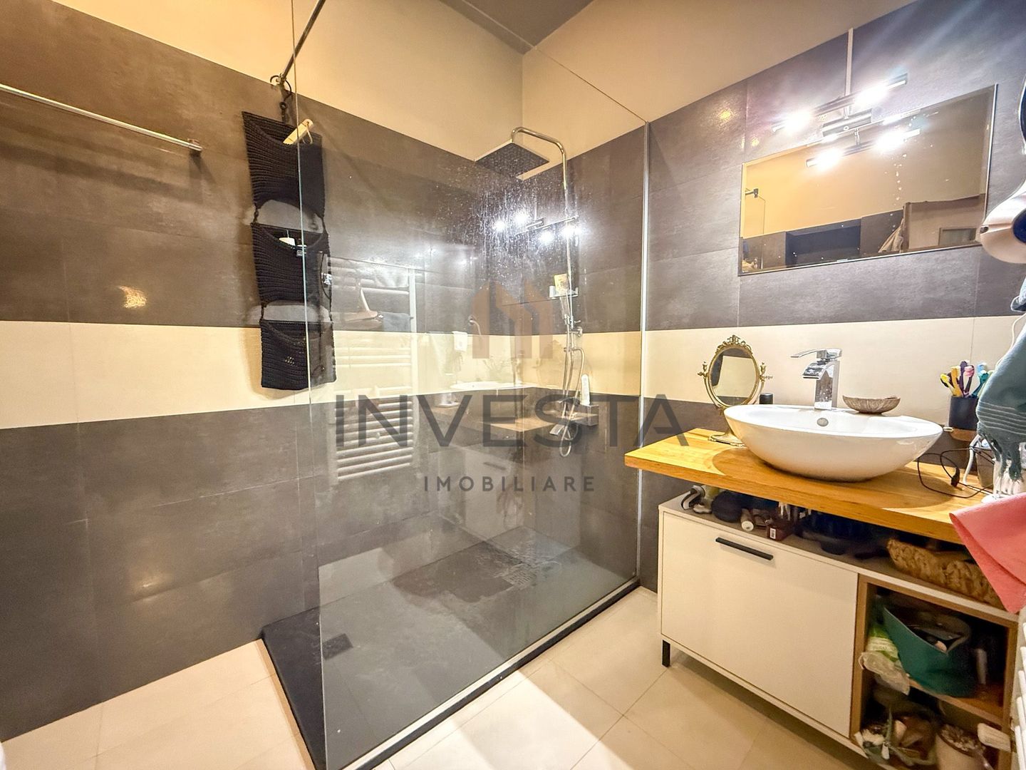 Oportunitate de investitie! Apartament 3 camere inchiriat la 650 euro! - Poză 4