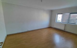 Apartament 2 camere decomandat | Zona Soarelui - Poză 1