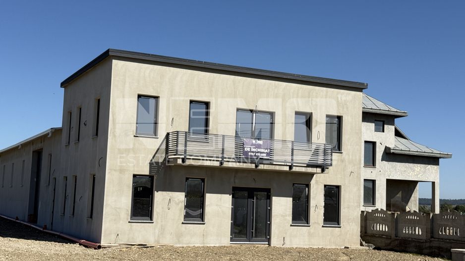 Hala 500 mp|Teren 1,3 ha|Birouri & Apartament| Rădăuți – Badeuti - Poză 2