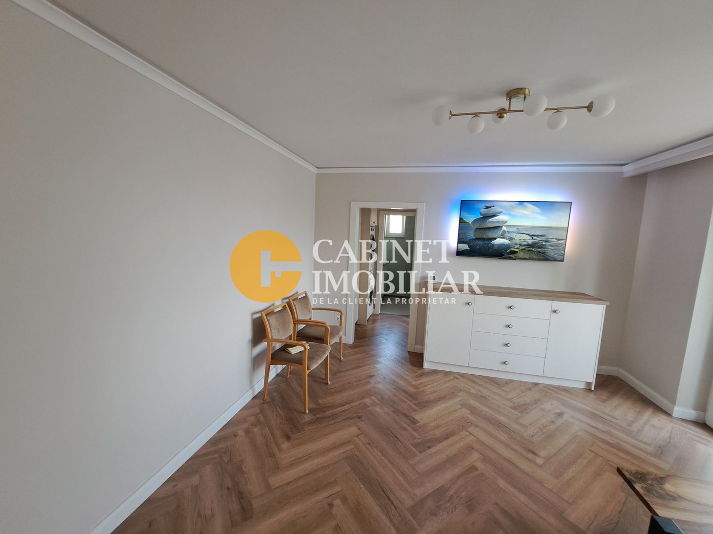 Apartament 3 camere Super Copou – Ultracentral, Complet Renovat - Poză 3