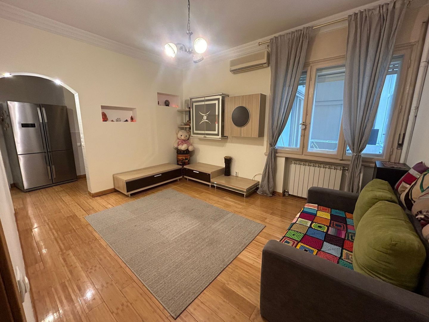 3 Camere Ultracentral 2 minute de Metrou Univestitate - Poză 5