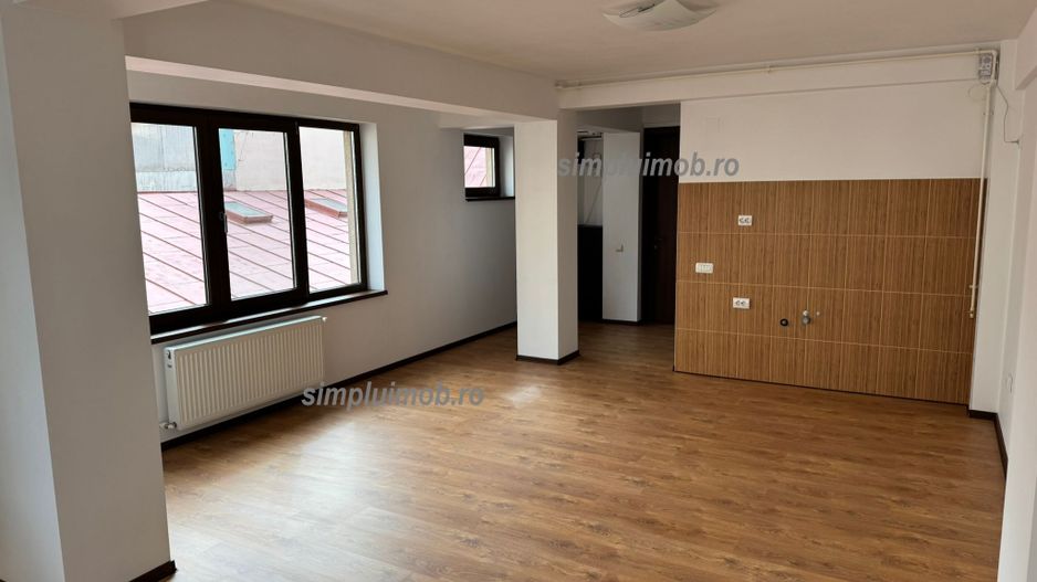 Spatiu birou cladire birouri Metrou Iancului - Poză 3