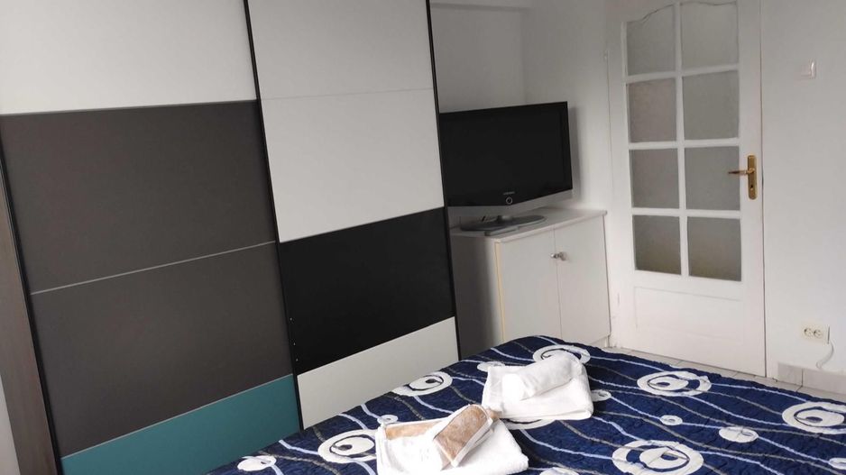 AP. 2 CAMERE- UNIRII, BUCATARIE INCHISA, METROU 9 MINUTE, MODERN - Poză 2