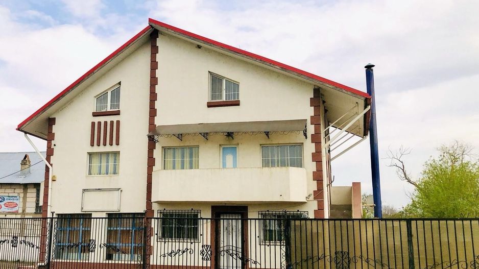 Vila Vulpesti Buzoesti - Poză 1