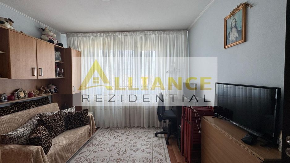 Apartament 3 camere decomandat { Grand Arena } - Poză 3