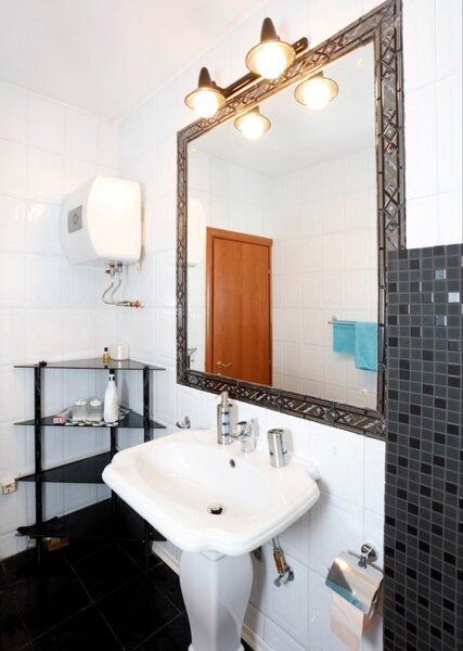 Piata Victoriei, Buzesti - Poză 4