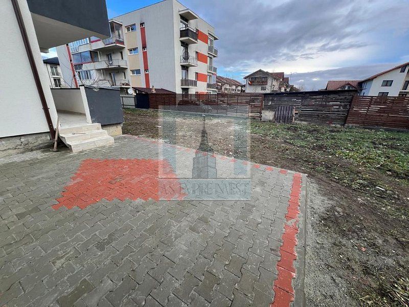 Apartament 2 camere, 58 mp + gradina 348 mp - zona Sanpetru - Poză 11