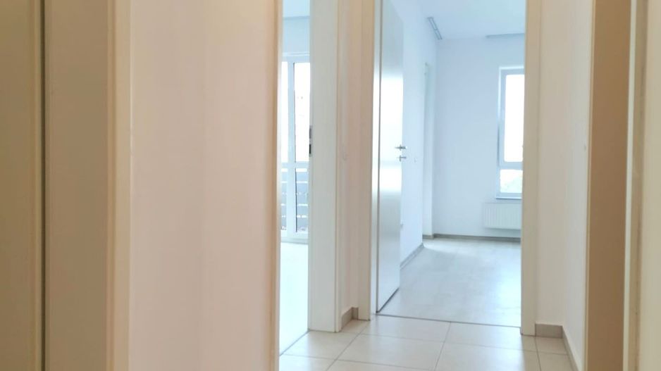 Vindem apartament 3 camere complet renovat cu vedere pe 2 parti - Poză 21