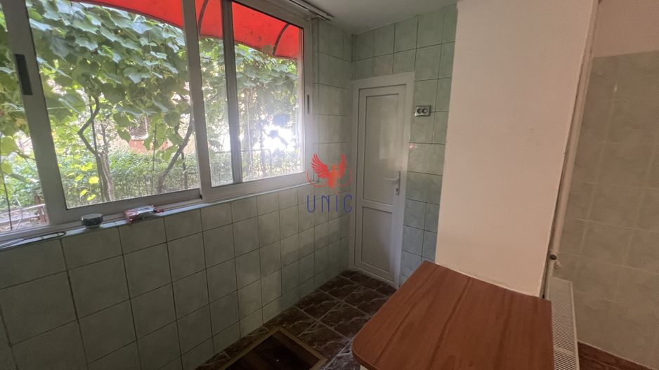 Apartament 3 camere, Rovine zona postei, Et P/4 - Poză 8