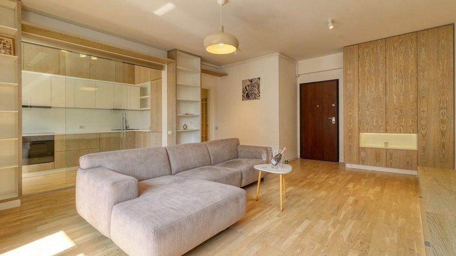 Apartament spatios 2 camere | Lacul Baneasa | Bloc boutique | Parcare subterana - Poză 1