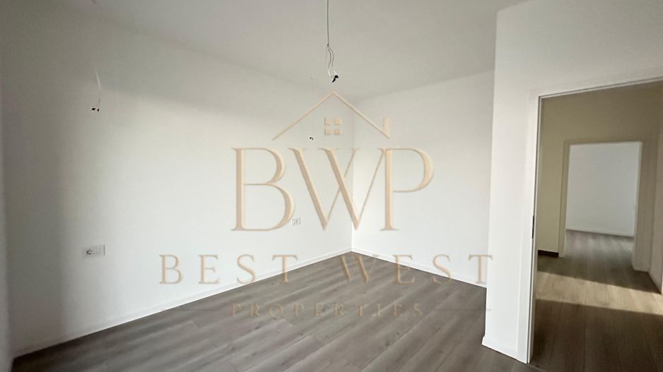 Duplex 1/2, 4 camere, 3 băi, la strada principală Mosnita Veche - Poză 13