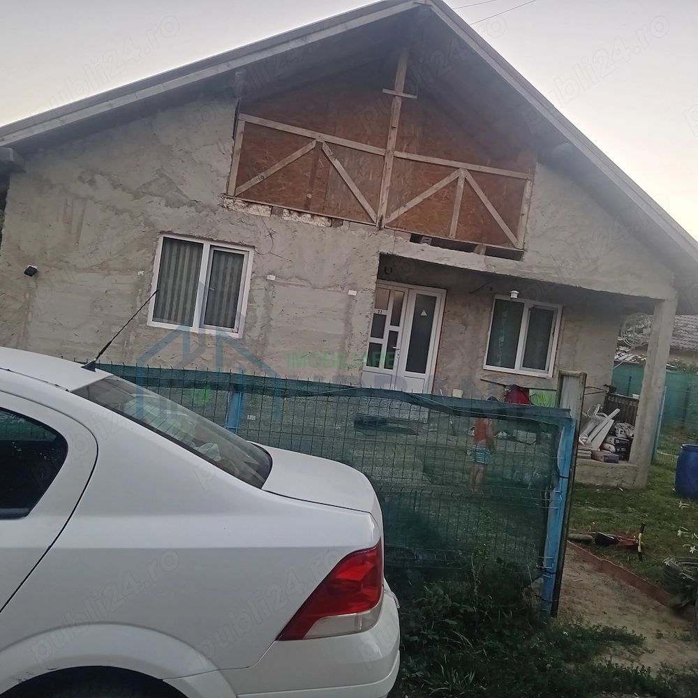 Casă de vânzare în Cristești, Holboca, Iași - Poză 4