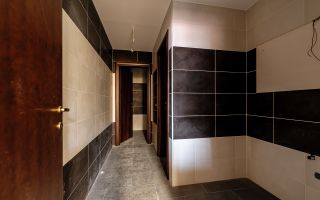 Clădire comercială în zona Grădiște. - Poză 3