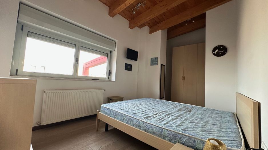 Apartament 3 camere cu terasa de 38 mp - Poză 9