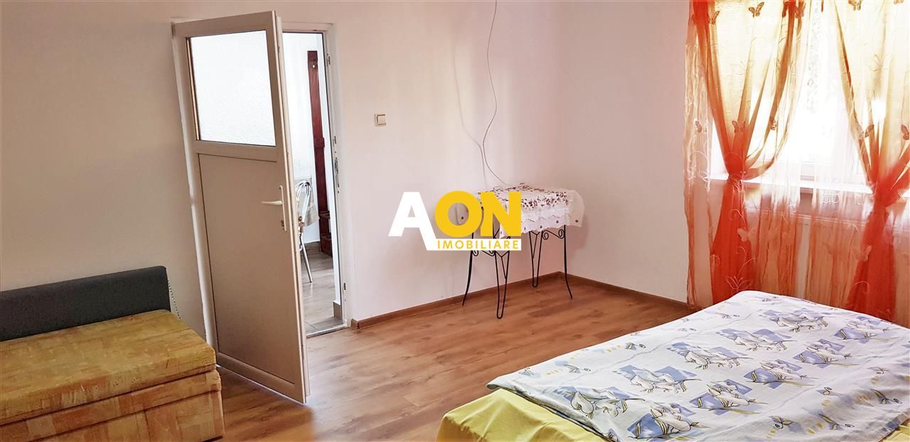 Casa de inchiriat, 2 camere, 250 mp teren, curte comuna, zona Centru - Poză 4