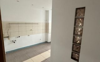 Bd. Decebal – Apartament 2 camere, decomandat, 64 mp, nemobilat - Poză 5