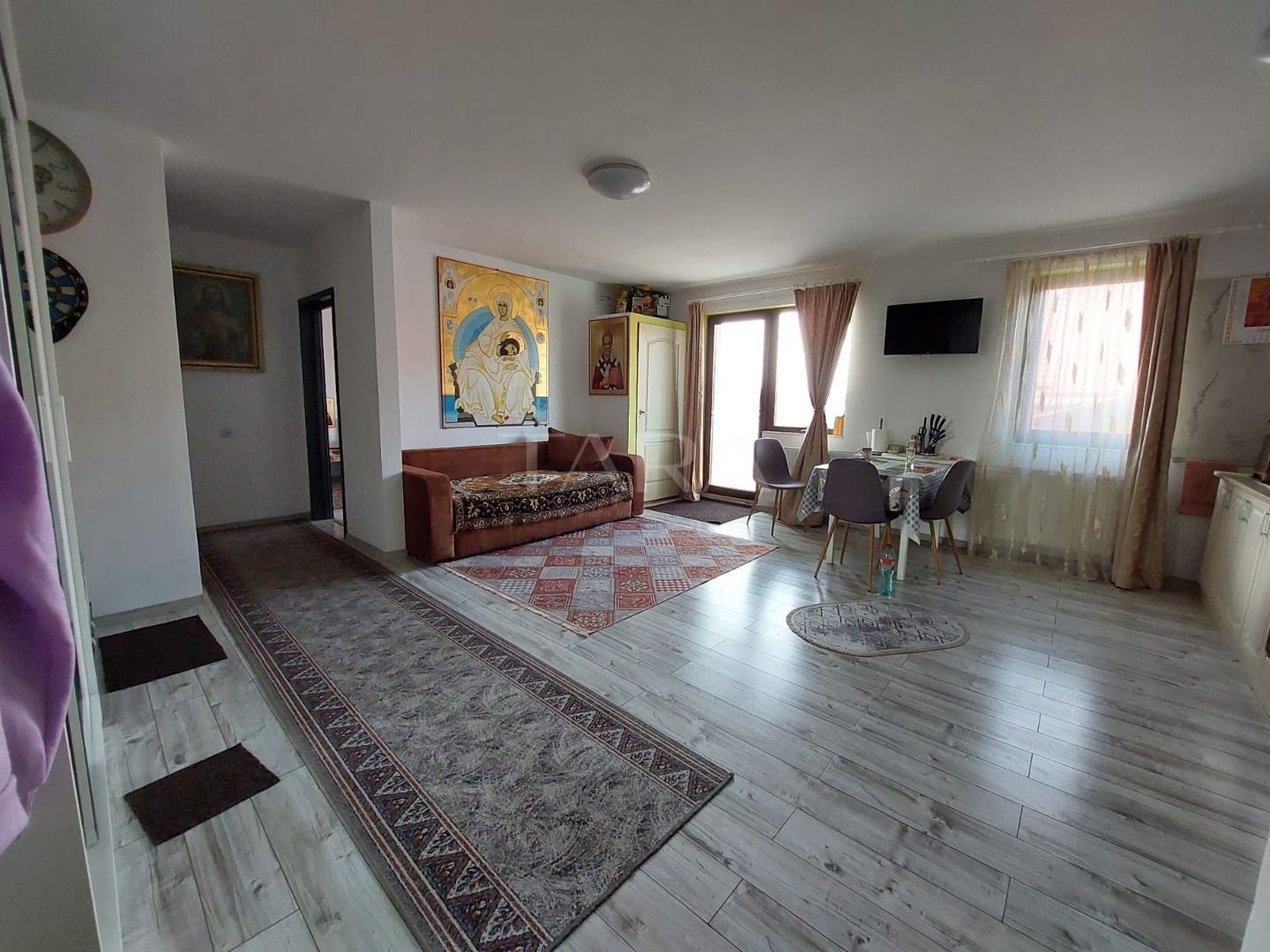 Suprafata generoasa, 3 camere, central, zona Parc Poligon, Tautului. - Poză 1