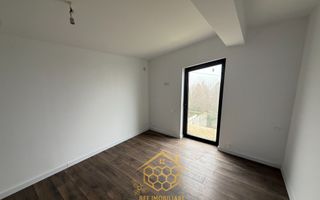 Casa P+1 in Simnicul de Jos | 3 dormitoare - Poză 13