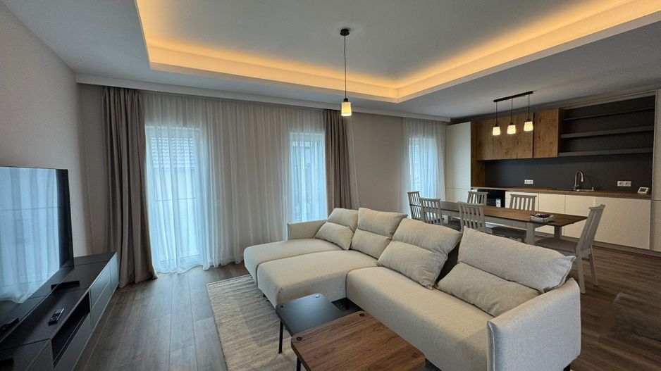 Apartament 3 camere, modern, suprafata generoasa - Poză 1