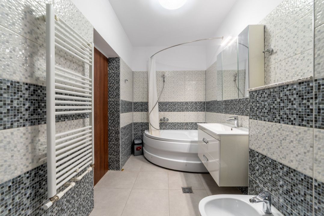 Apartament spatios de 3 camere – Strada Primaverii, Stefanesti | 8 min Pitești! - Poză 4