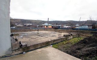 Hală, atelier și locuință, curte cu 900mp teren în Corod - Poză 4