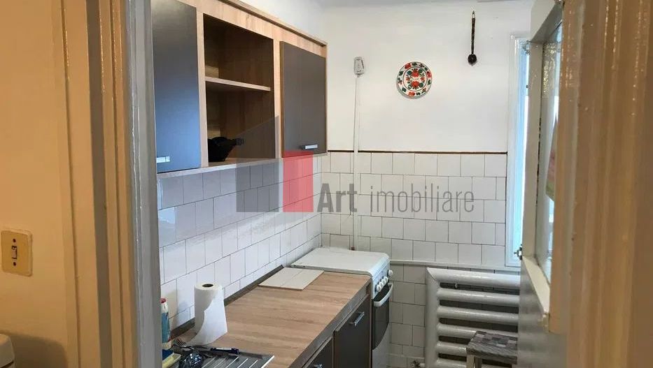Apartament cu 2 camere Calea Grivitei/Metrou Grivita - Poză 1