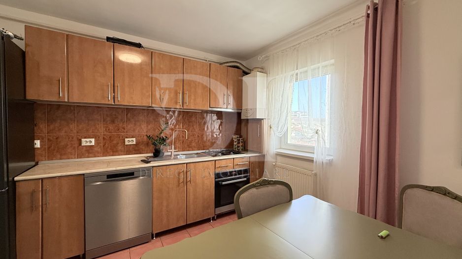 Apartament la cheie / etaj intermediar / Zona Eroilor - Poză 3