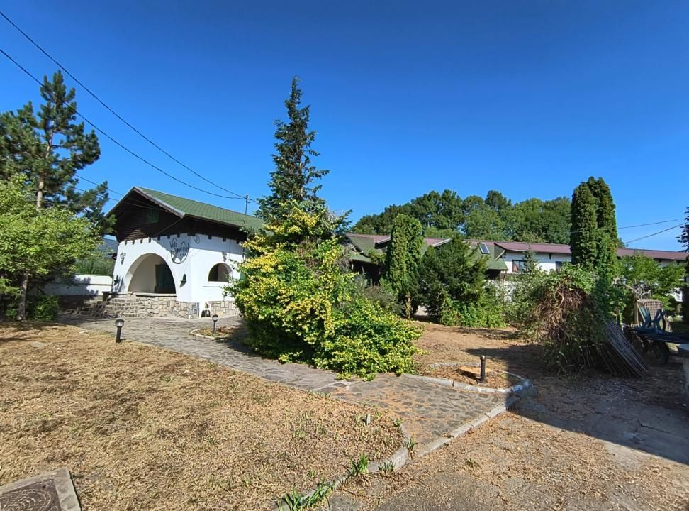 Pensiune Breaza 16 camere cu restaurant Oportunitate! - Poză 3