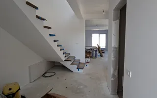Duplex cu 4 camere si teren generos 350mp - Poză 11