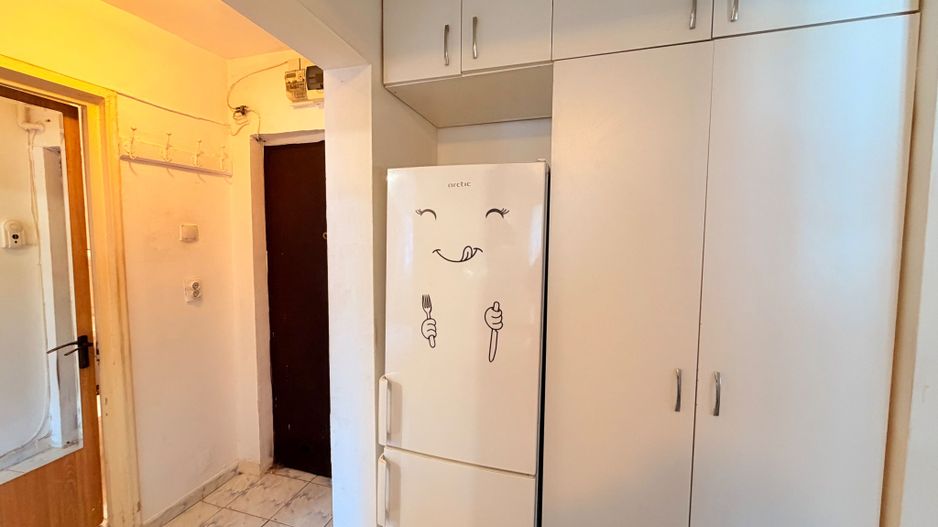 | Apartament de Inchiriat | 2 Camere | Dr.Taberei | Val. Argesului 6 | - Poză 8