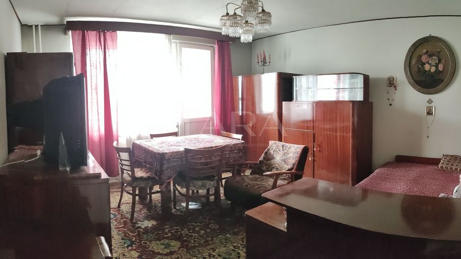 Vanzare apartament decomandat in zona Interservisan - Poză 1