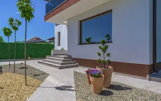 Balotesti vila P+1, 315 mp, teren 700 - Poză 17