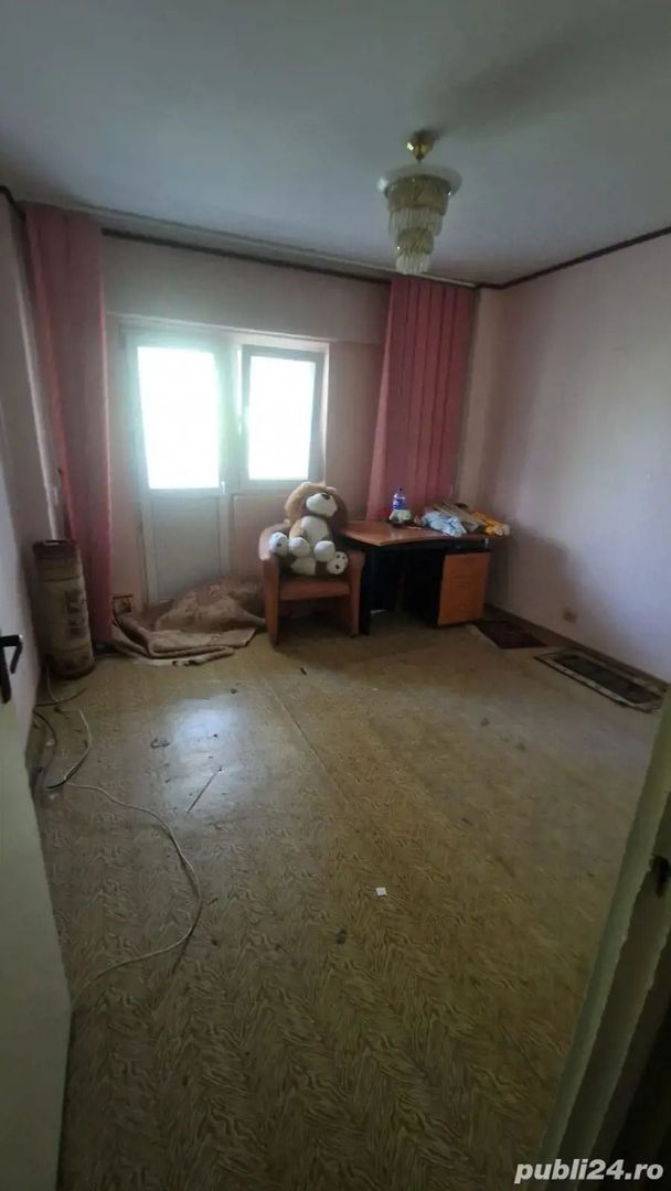 APARTAMENT METROU ZONA DRUMUL TABEREI - Poză 3