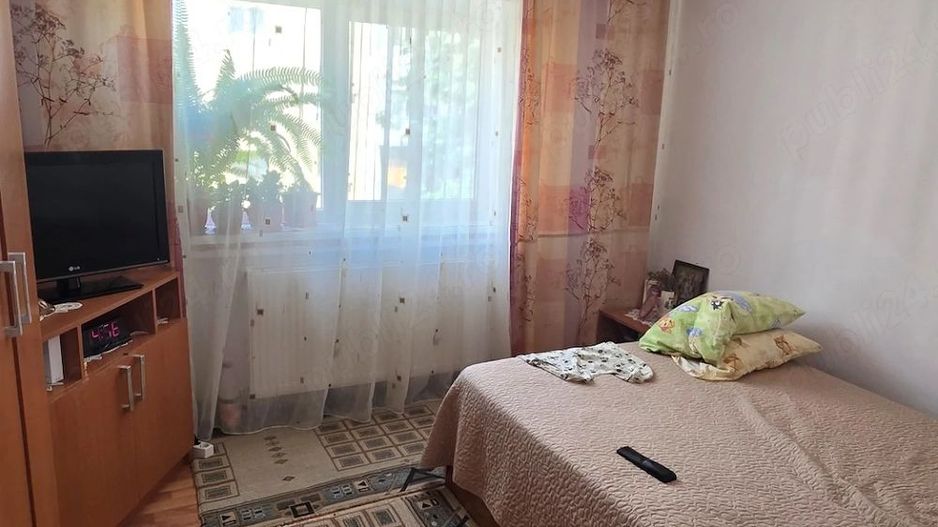 Apartament 2 camere decomandat- Craiovita Noua, Bigul Vechi - Poză 1