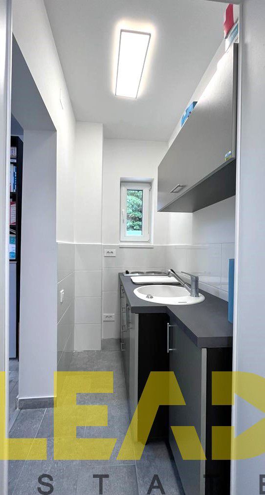 Casa renovata complet! 210 mp utili pe teren de 548 mp! - Poză 20