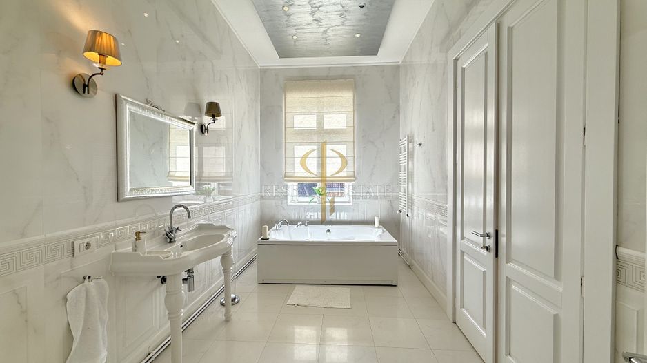 Apartament 3 camere în vecinătatea Parcului Poporului–Cladire Istorica - Poză 5