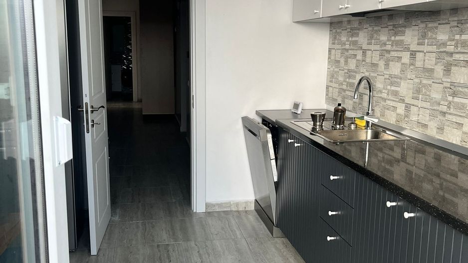 3 cam, Rebreanu, bloc nou, încălzire pardoseala, parcare inclusa, lux! - Poză 19