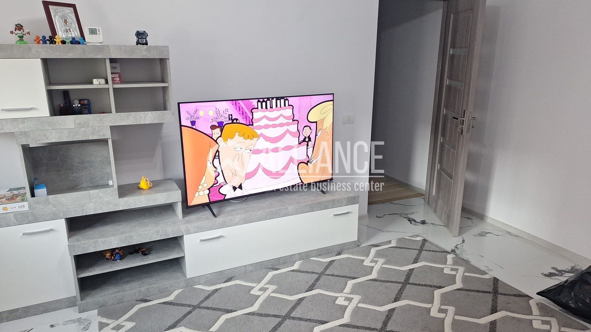 Apartament  2 camere semidecomandat - (COD10) NAVODARI - Poză 1